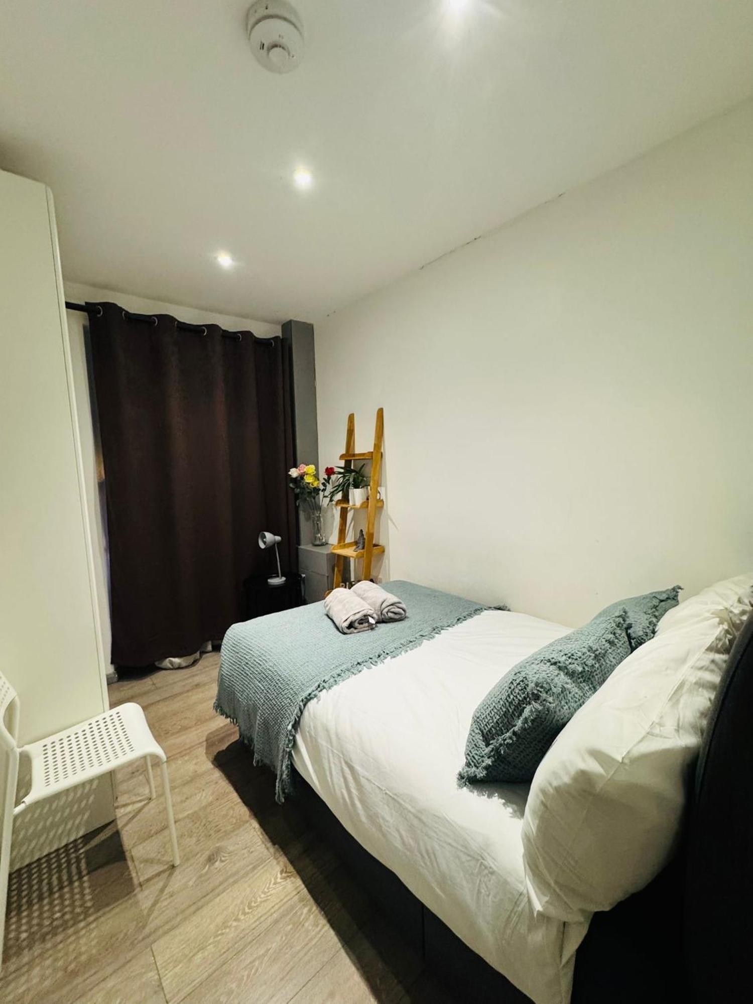 "Spacious Family, Friendly" 1 Bedroom In Kings Cross, St Pancras!!!118A Лондон Экстерьер фото